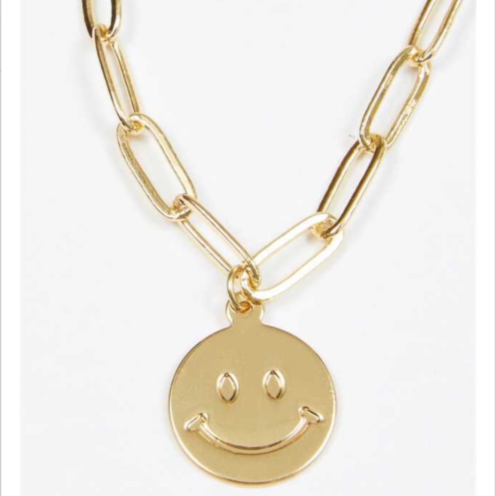 2 items for $15 🎄 Smiley Face Paper Clip Neckless
